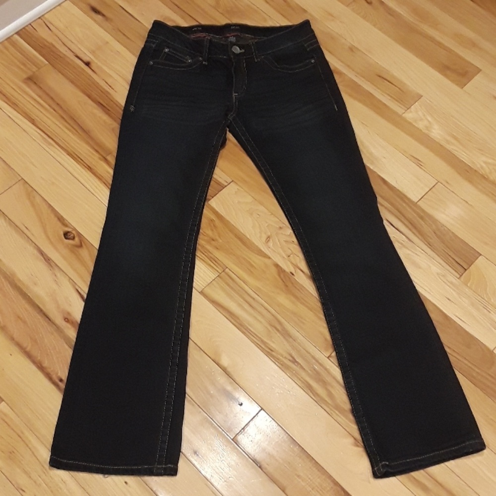 💜 3 for $25 a.n.a boot-cut jeans